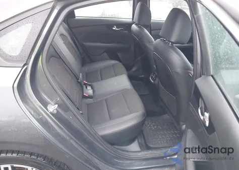 2021 Kia Forte Gt Manual из США, поврежденный, VIN 3KPF44AC4ME369956